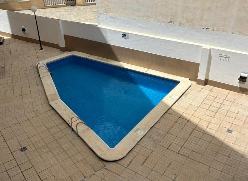 Reventa - Apartamento / piso - Torrevieia - Playa Los Locos
