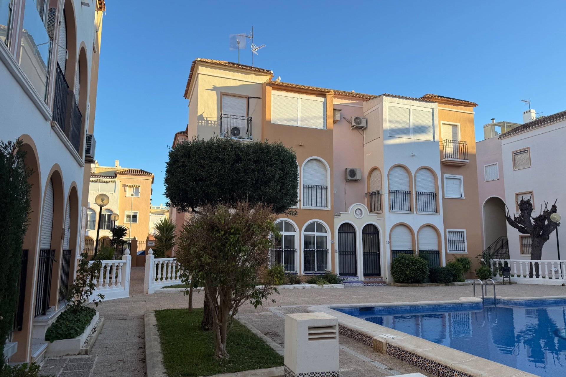 Reventa - Apartamento / piso - Torrevieia - Playa Los Naufragos