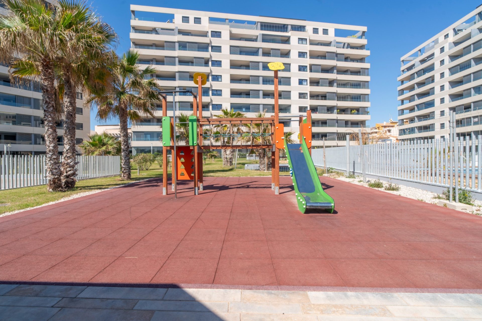 Reventa - Apartamento / piso - Torrevieia - Punta Prima