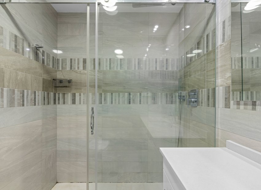 Reventa - Apartamento / piso - Torrevieia - Punta Prima