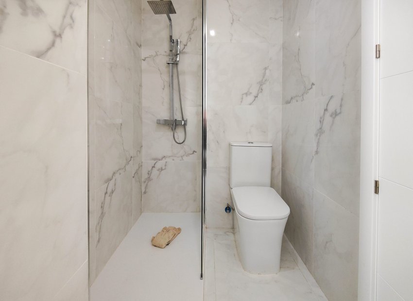 Reventa - Apartamento / piso - Torrevieia - Punta Prima