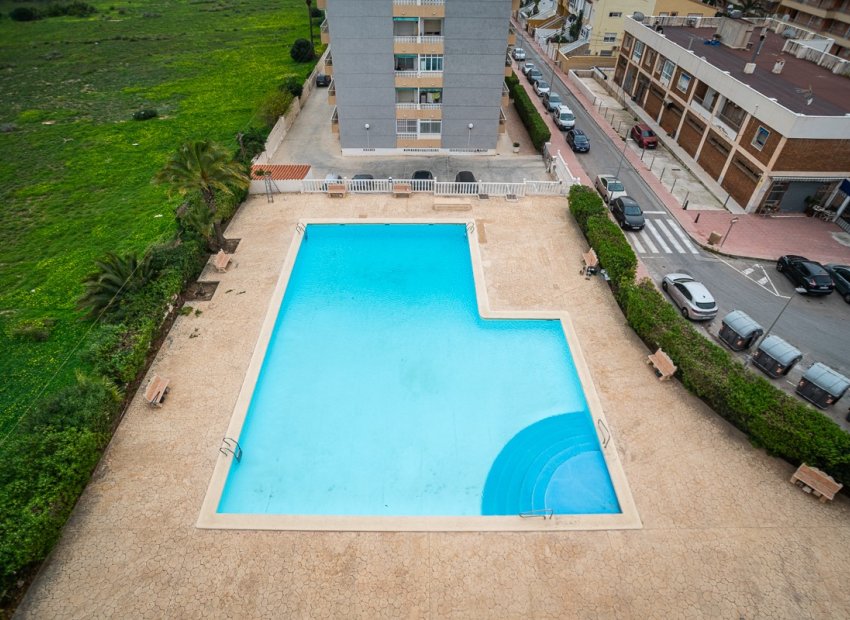 Reventa - Apartamento / piso - Torrevieia - Punta Prima