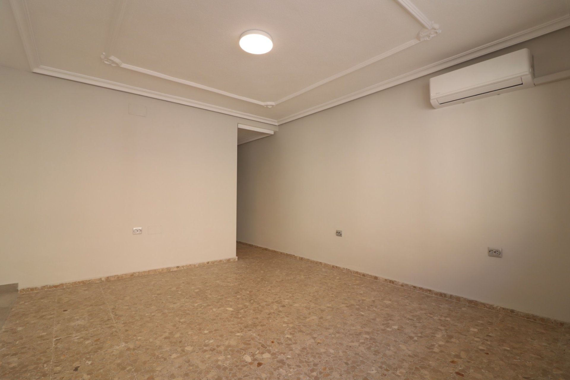 Reventa - Apartamento / piso - Torrevieia - Torre la mata