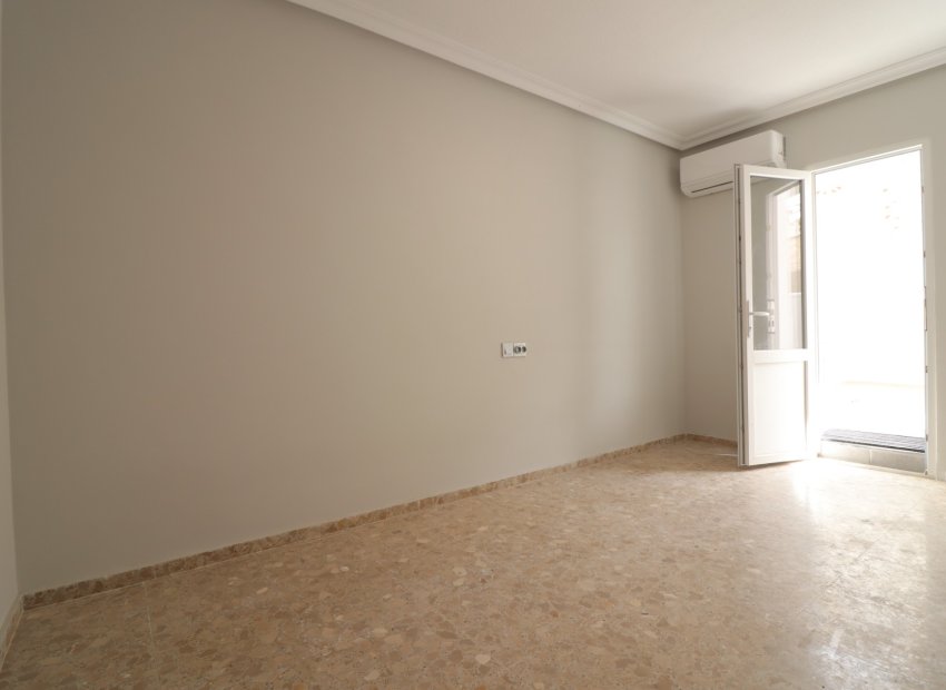 Reventa - Apartamento / piso - Torrevieia - Torre la mata