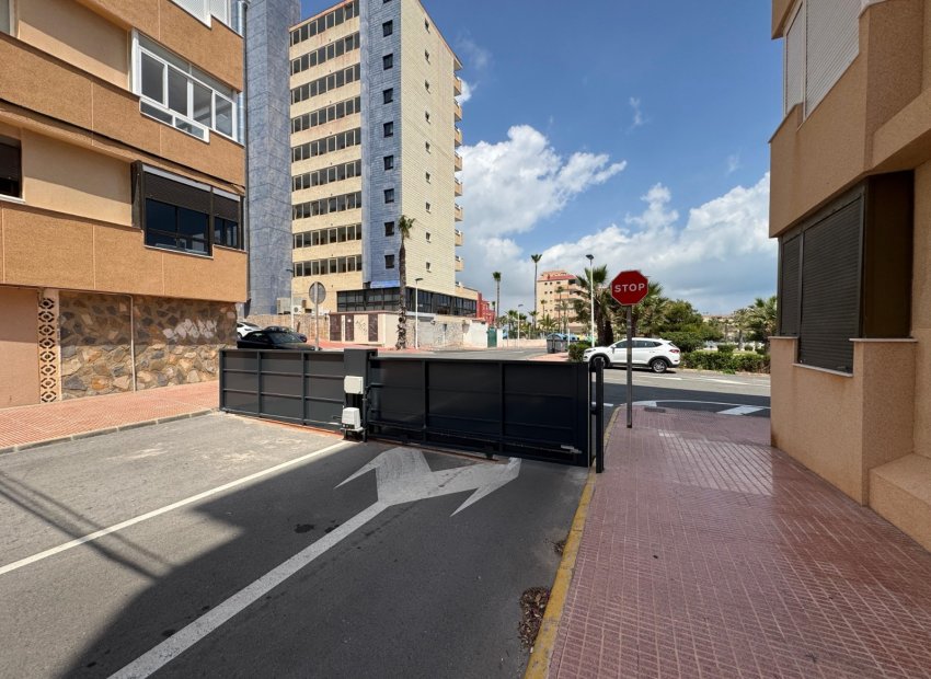 Reventa - Apartamento / piso - Torrevieia - Torrevieja>Cabo Cervera