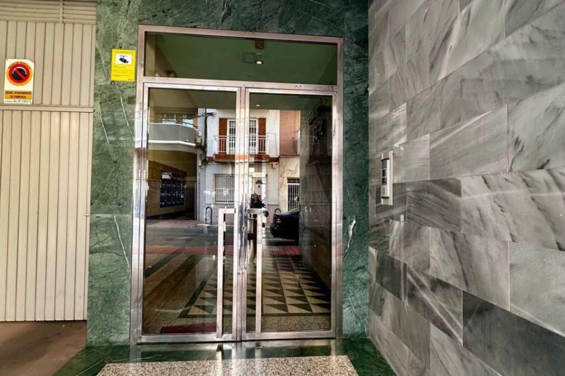 Reventa - Apartamento / piso - Torrevieia - Torrevieja