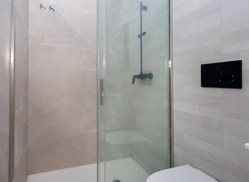 Reventa - Apartamento / piso - Torrevieia - Torrevieja