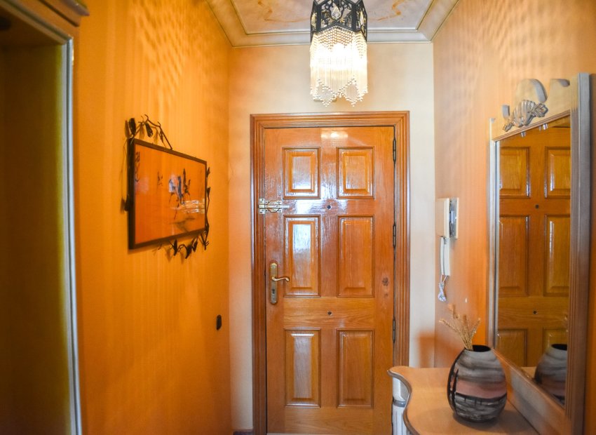 Reventa - Apartamento / piso - Torrevieia - Torrevieja