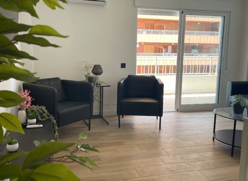 Reventa - Apartamento / piso - Torrevieia - Torrevieja