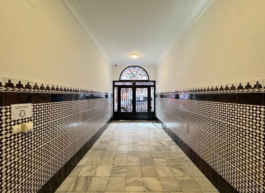 Reventa - Apartamento / piso - Torrevieia - Torrevieja