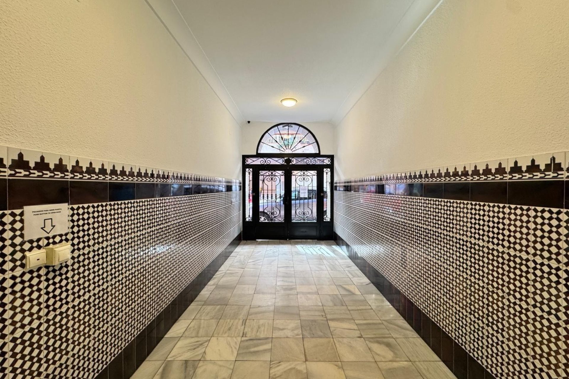 Reventa - Apartamento / piso - Torrevieia - Torrevieja