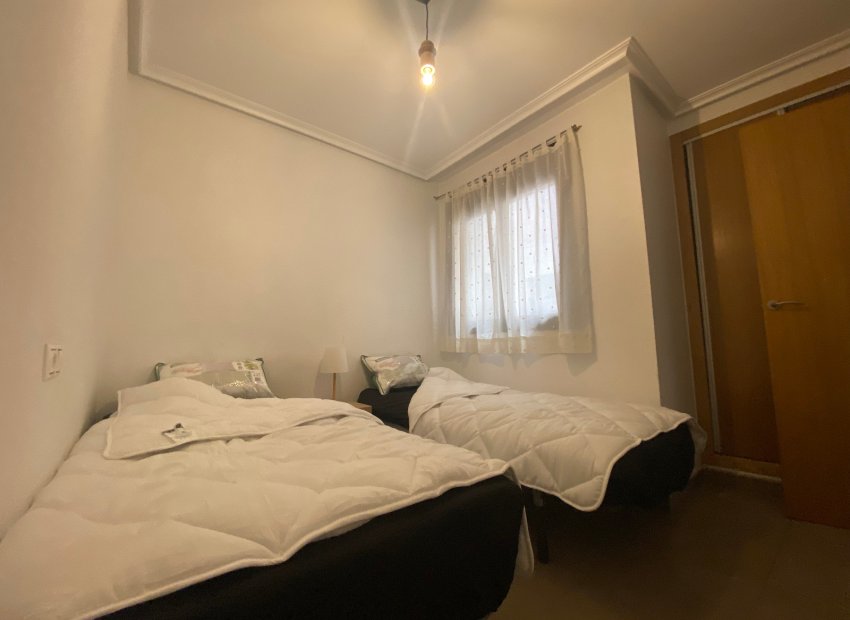 Reventa - Apartamento / piso - Torrevieia - Torrevieja