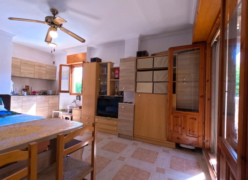 Reventa - Apartamento / piso - Torrevieia - Torrevieja