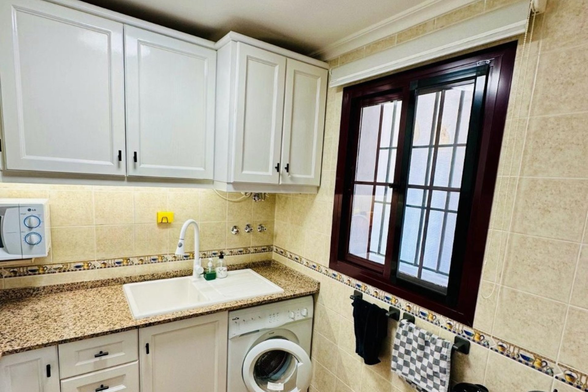 Reventa - Apartamento / piso - Torrevieia - Torrevieja