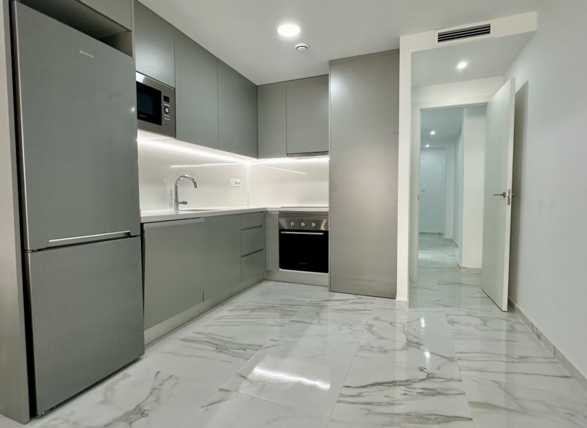 Reventa - Apartamento / piso - Torrevieia - Torrevieja