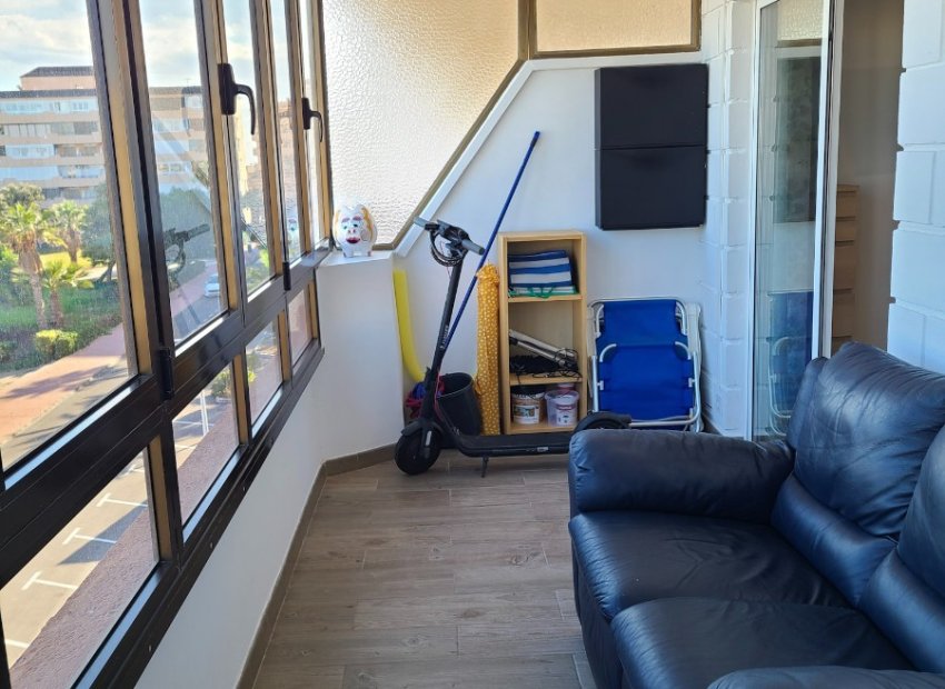 Reventa - Apartamento / piso - Torrevieia - Torrevieja