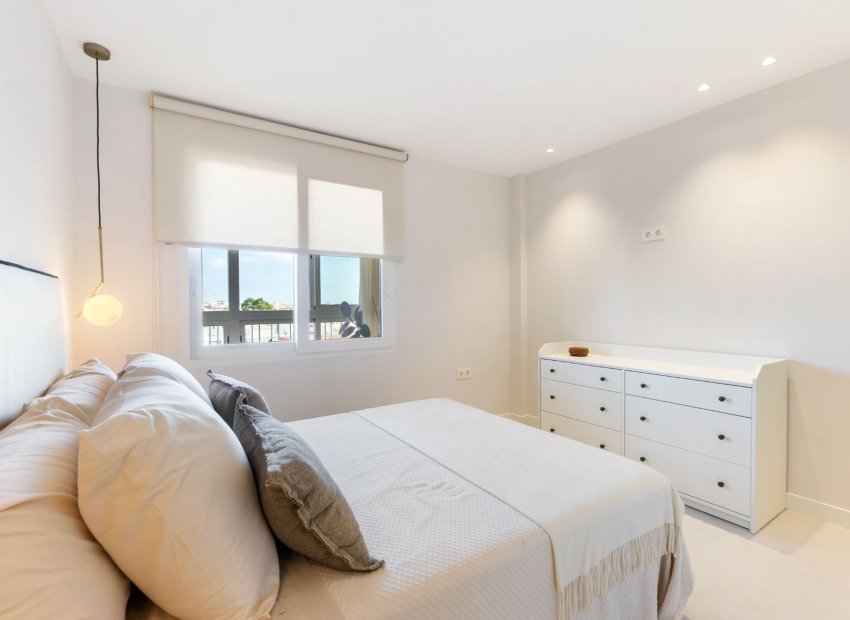 Reventa - Apartamento / piso - Torrevieia - Torrevieja