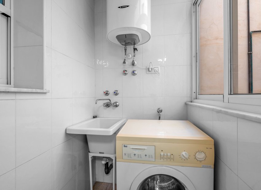 Reventa - Apartamento / piso - Torrevieia - Torrevieja