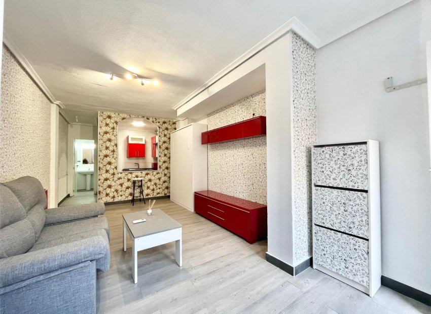 Reventa - Apartamento / piso - Torrevieia - Torrevieja