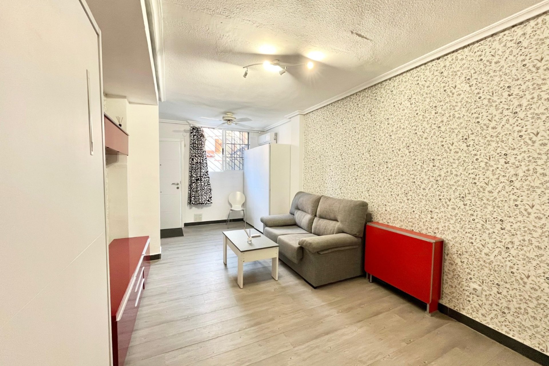 Reventa - Apartamento / piso - Torrevieia - Torrevieja