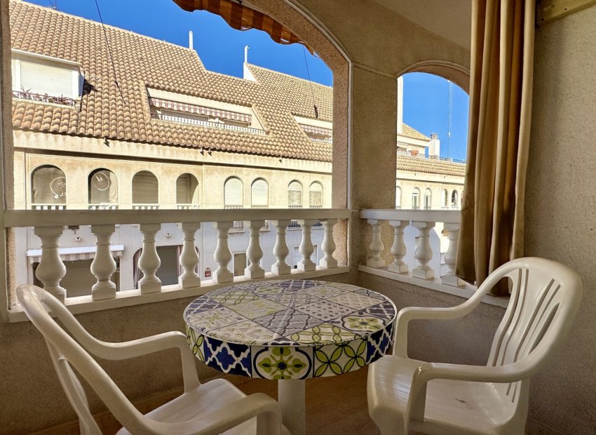 Reventa - Apartamento / piso - Torrevieia - Torrevieja