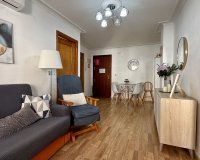 Reventa - Apartamento / piso - Torrevieia - Torrevieja