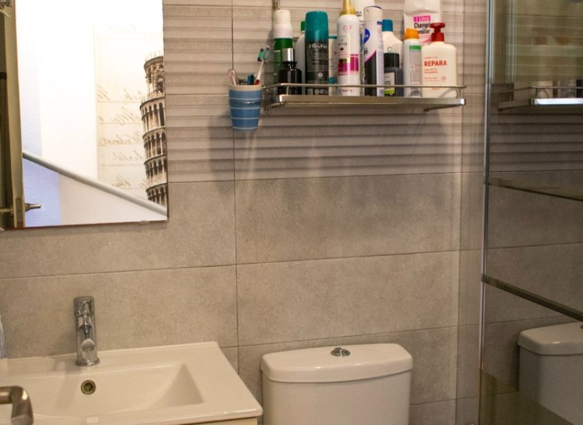 Reventa - Apartamento / piso - Torrevieia - Torrevieja