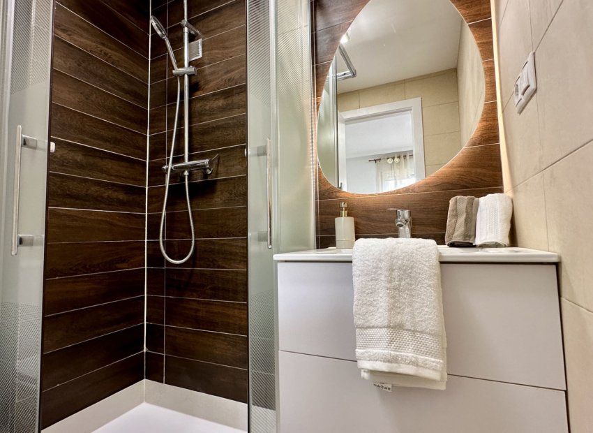 Reventa - Apartamento / piso - Torrevieia - Torrevieja