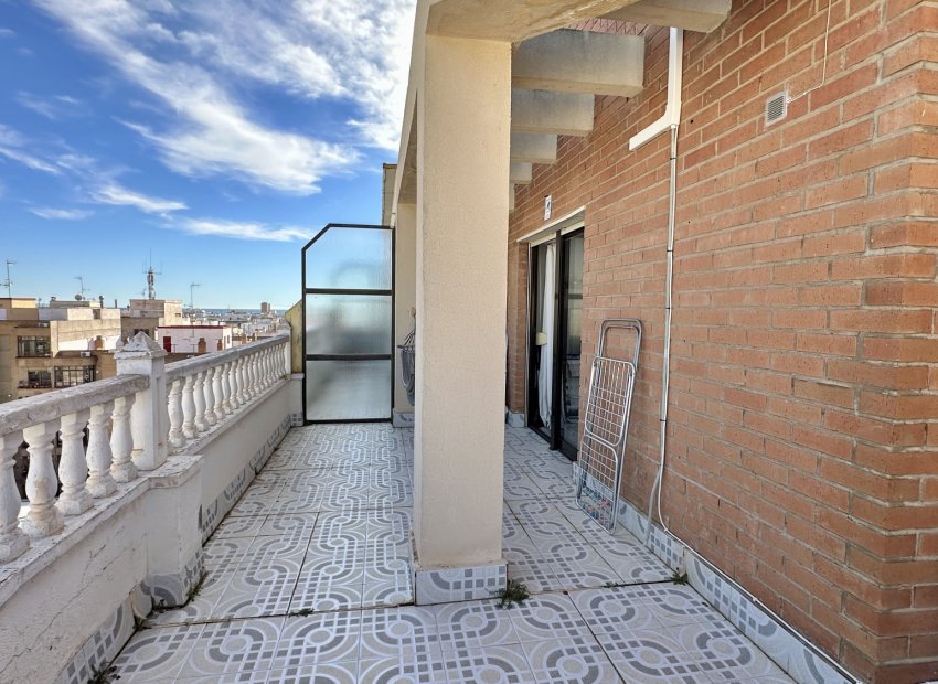 Reventa - Apartamento / piso - Torrevieia - Torrevieja