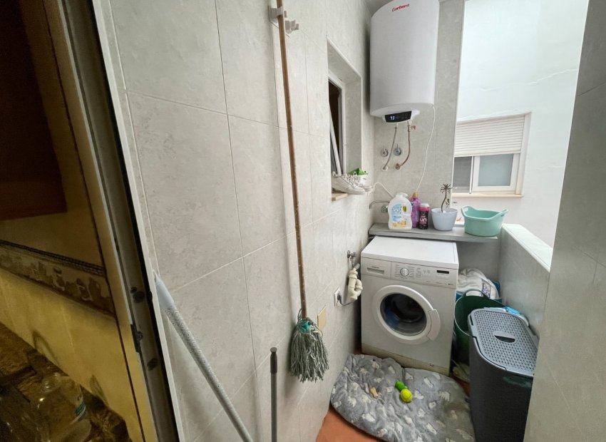 Reventa - Apartamento / piso - Torrevieia - Torrevieja