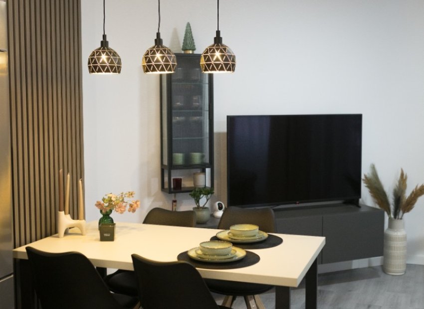 Reventa - Apartamento / piso - Torrevieia - Torrevieja