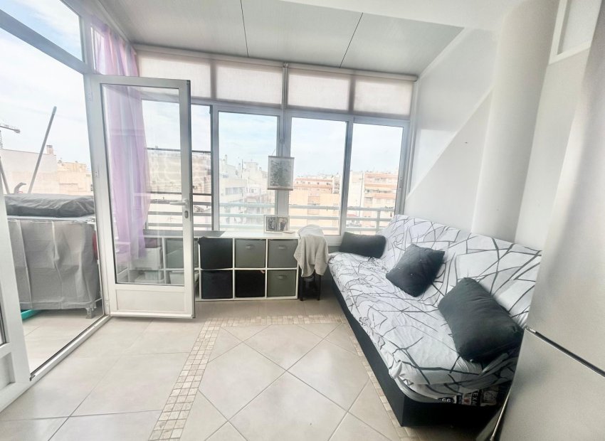 Reventa - Apartamento / piso - Torrevieia - Torrevieja