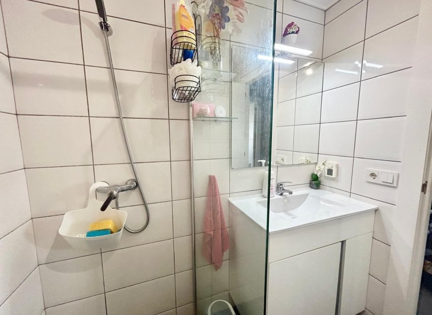 Reventa - Apartamento / piso - Torrevieia - Torrevieja