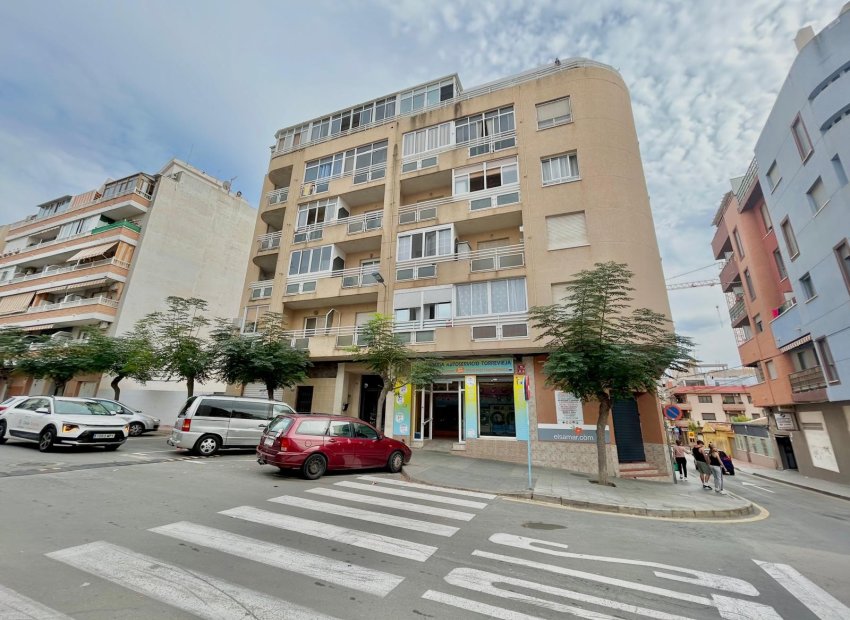 Reventa - Apartamento / piso - Torrevieia - Torrevieja