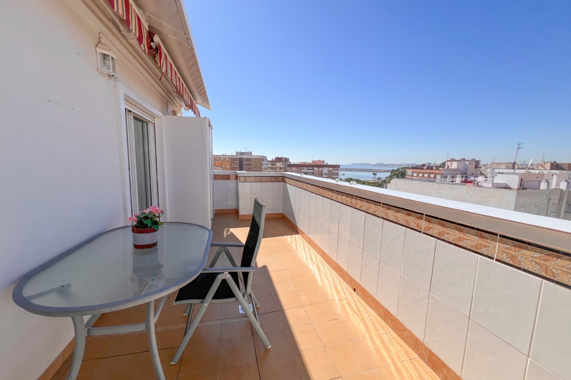 Reventa - Apartamento / piso - Torrevieia - Torrevieja
