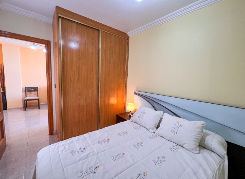 Reventa - Apartamento / piso - Torrevieia - Torrevieja
