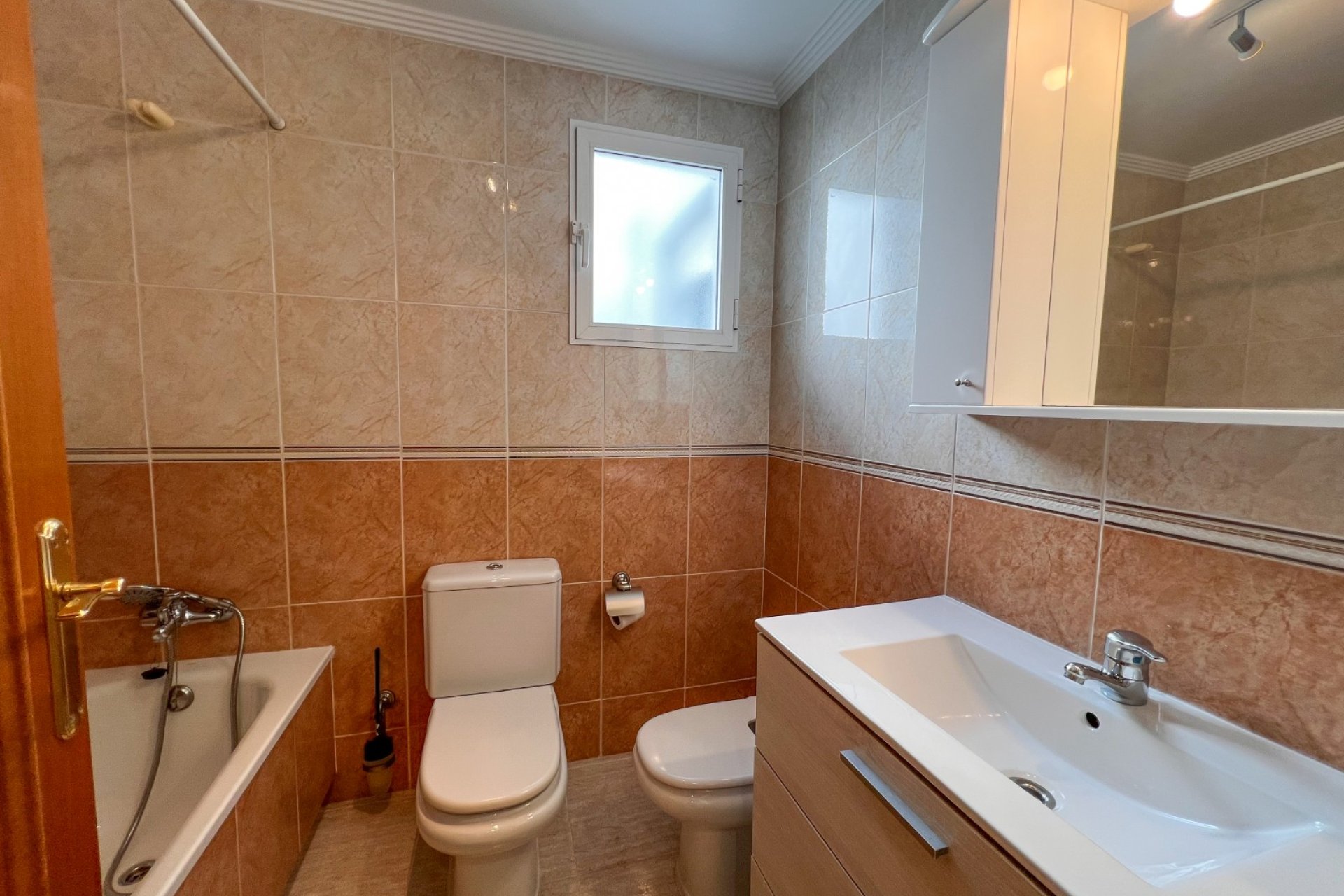 Reventa - Apartamento / piso - Torrevieia - Torrevieja