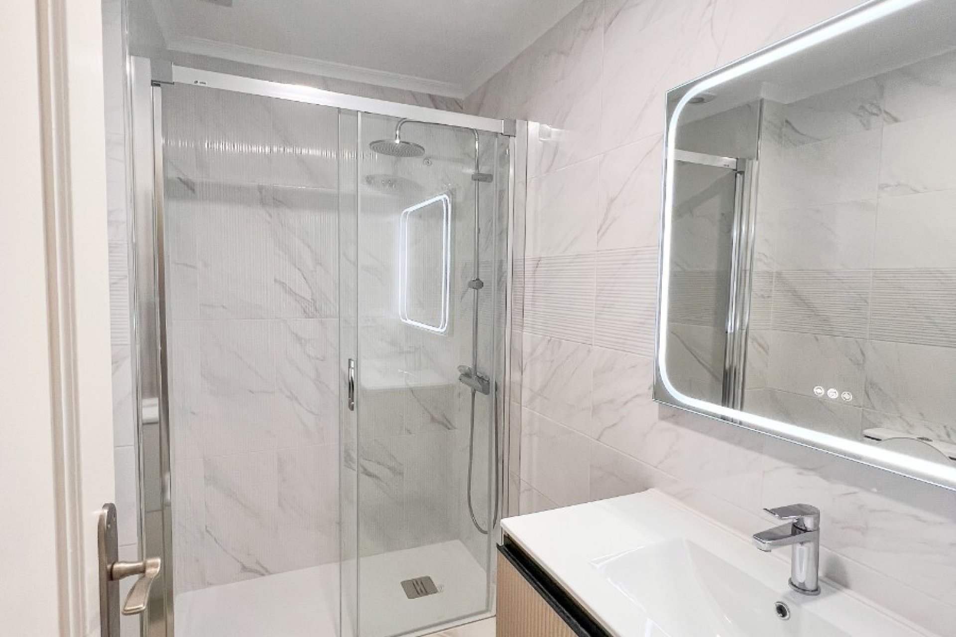 Reventa - Apartamento / piso - Torrevieia - Torrevieja