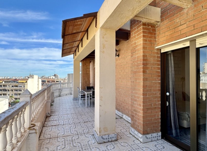 Reventa - Apartamento / piso - Torrevieia - Torrevieja