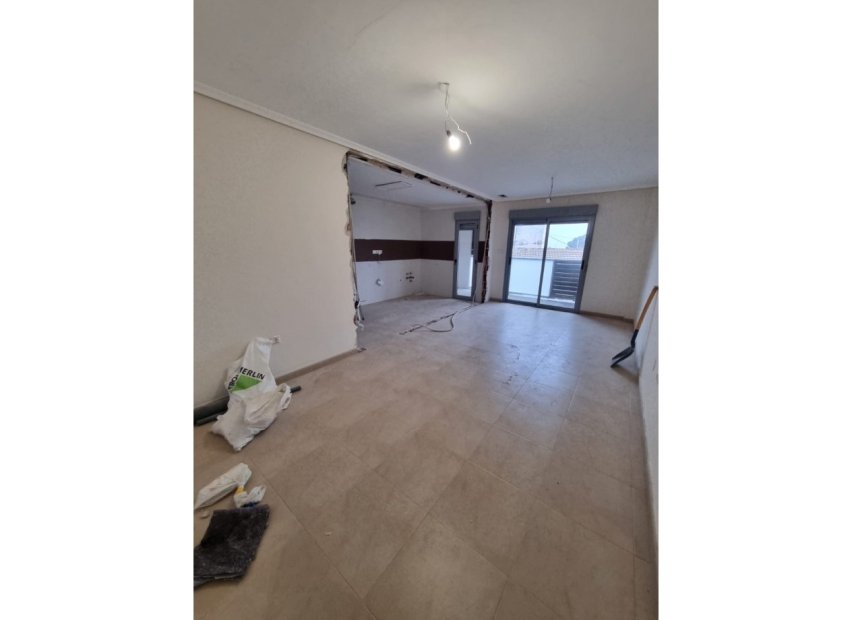 Reventa - Apartamento / piso - Torrevieia - Torrevieja