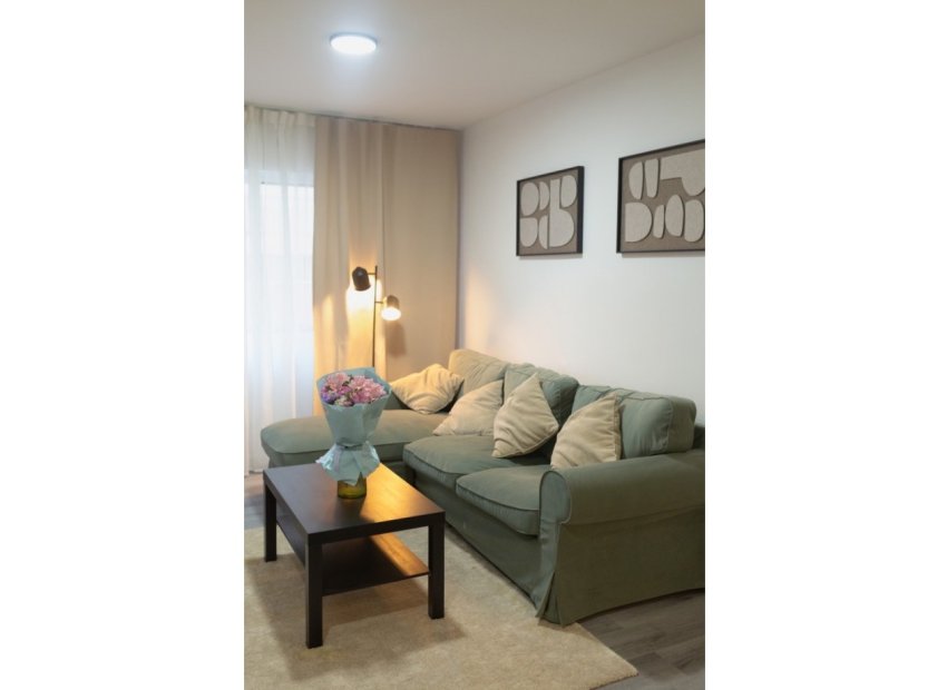 Reventa - Apartamento / piso - Torrevieia - Torrevieja