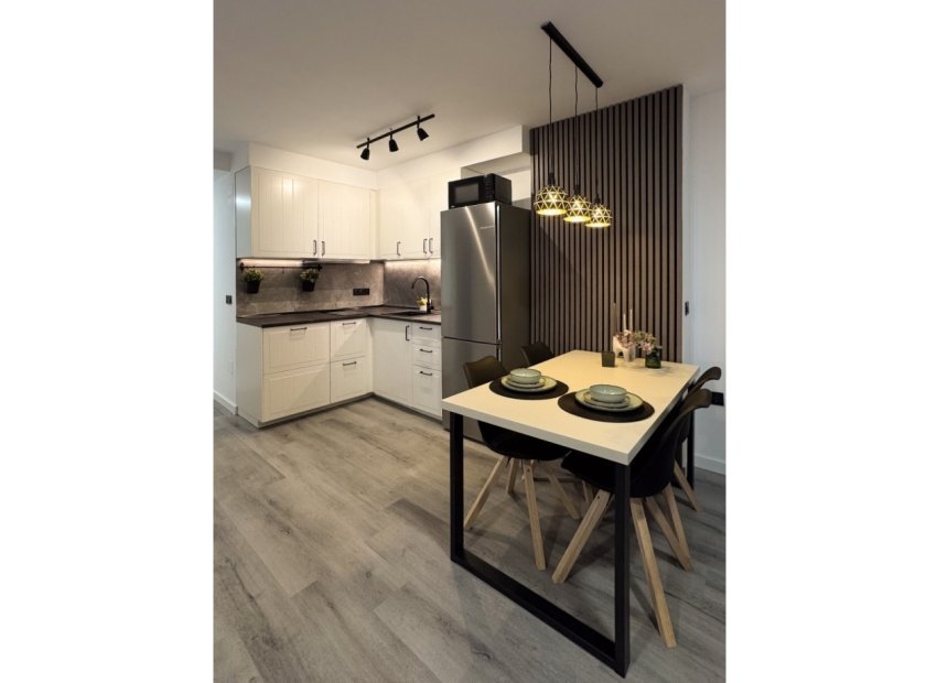 Reventa - Apartamento / piso - Torrevieia - Torrevieja