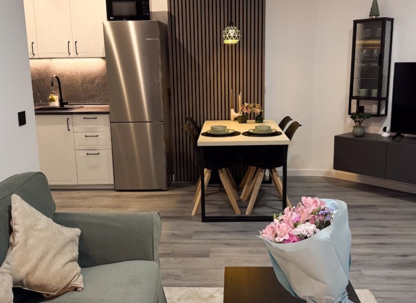 Reventa - Apartamento / piso - Torrevieia - Torrevieja