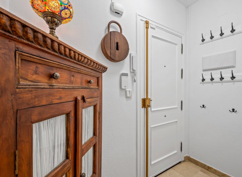 Reventa - Apartamento / piso - Torrevieia - Torrevieja