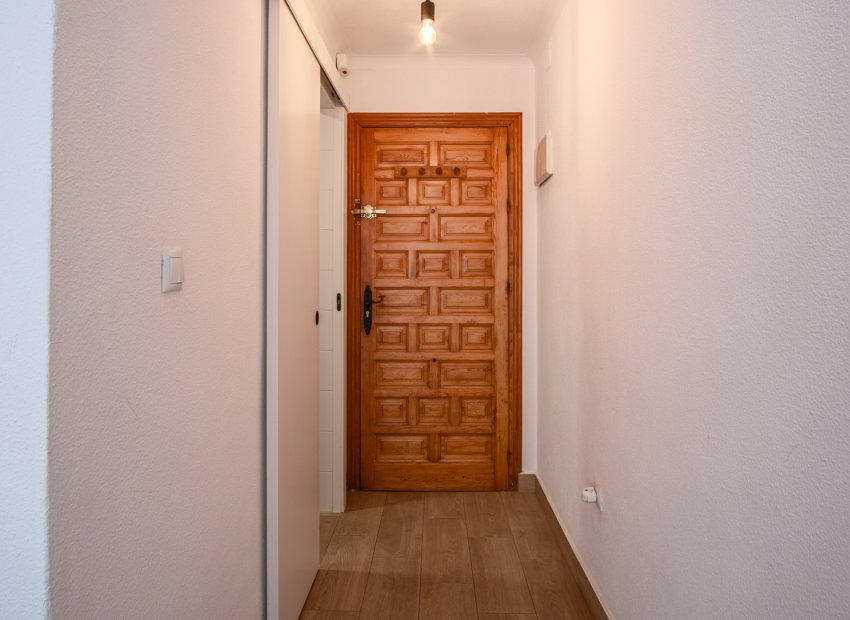 Reventa - Apartamento / piso - Torrevieia - Torrevieja