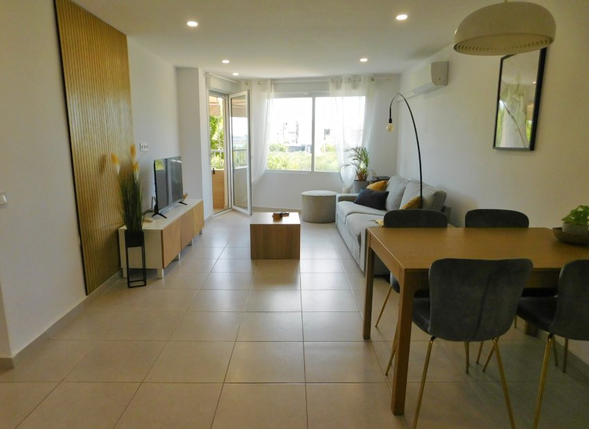 Reventa - Apartamento / piso - Torrevieia - Torrevieja