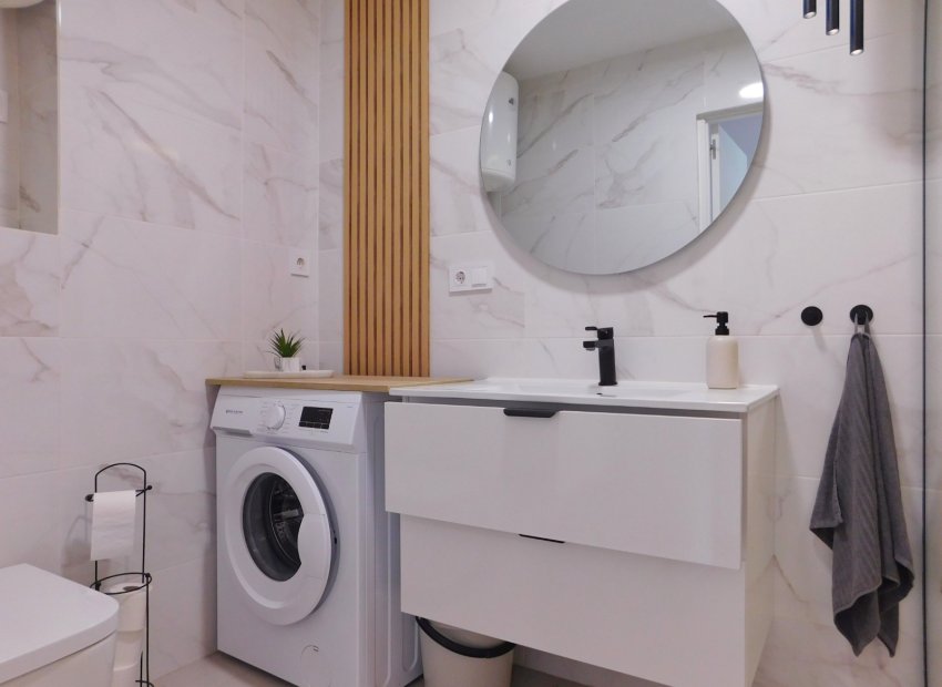 Reventa - Apartamento / piso - Torrevieia - Torrevieja