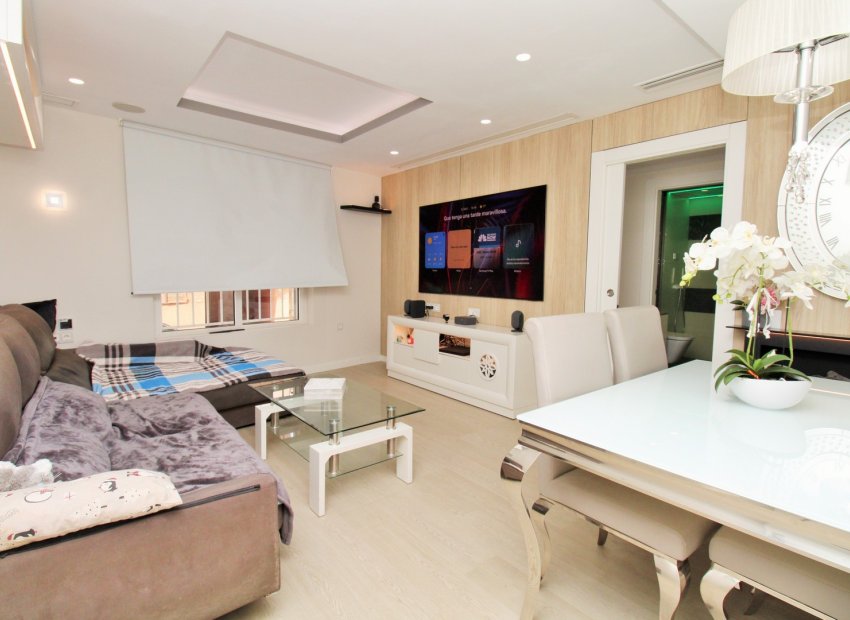 Reventa - Apartamento / piso - Torrevieia - Torrevieja