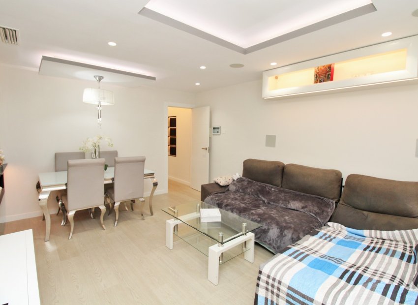 Reventa - Apartamento / piso - Torrevieia - Torrevieja