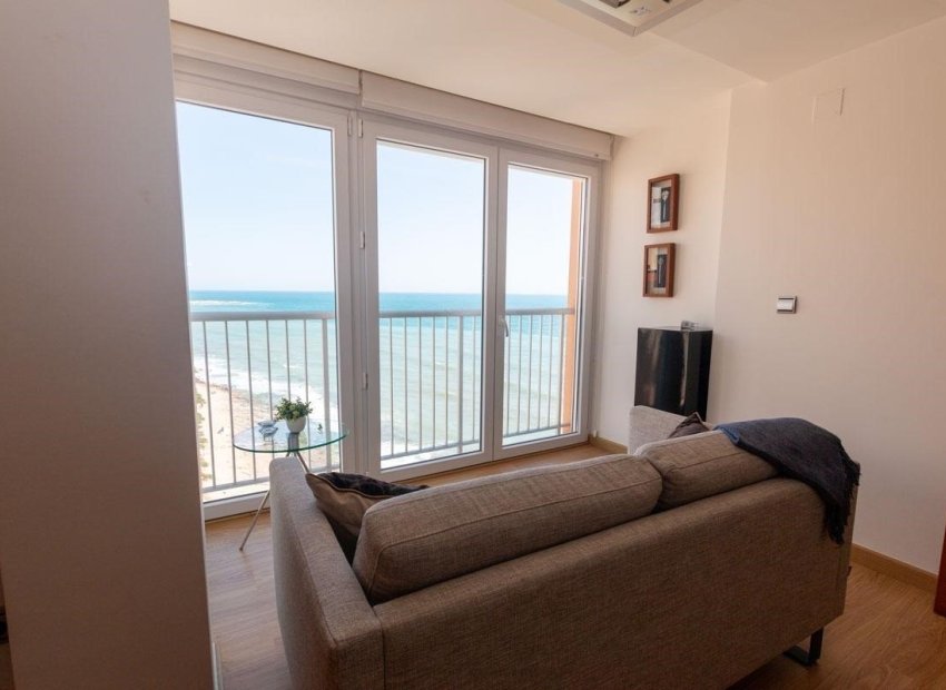 Reventa - Apartamento / piso - Torrevieja - Playa Del Cura